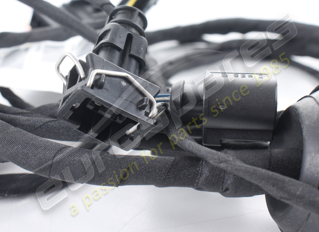 nouveau câble de pare-chocs ferrari. référence 263551 (2)