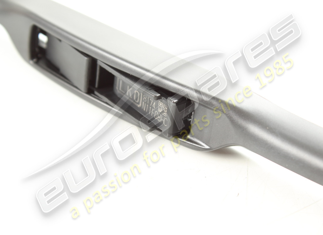 neuf ferrari balai d'essuie-glace côté passager. numéro de pièce 82196500 (2)