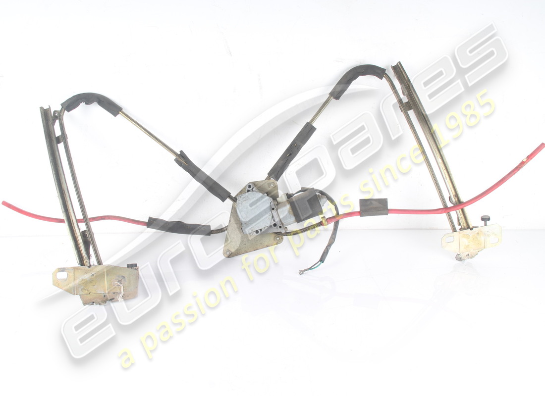 MOTEUR/LEV-VITRE DROIT D'OCCASION Ferrari. NUMÉRO DE PIÈCE 62107200 (1)