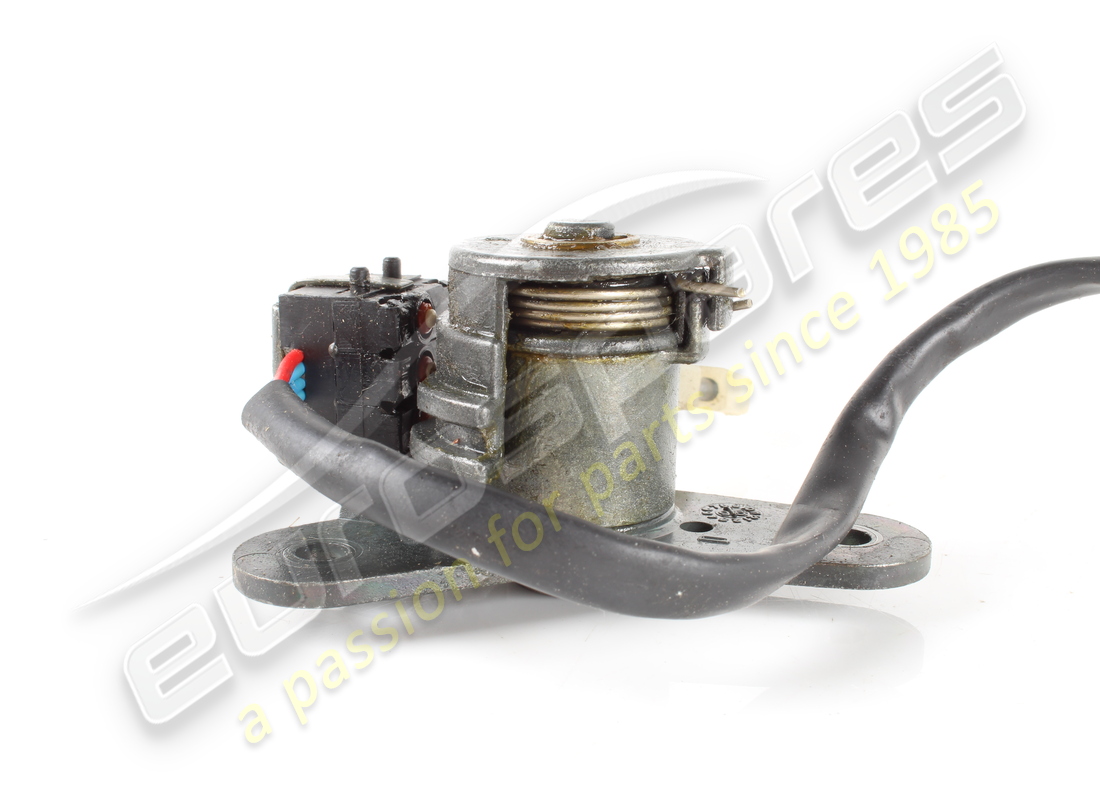 BLOC DE SÉCURITÉ D'OCCASION FERRARI PORTE DROITE NUMÉRO DE PIÈCE 63180300 (3) bloc de sécurité d'occasion ferrari porte droite numéro de pièce 63180300 (3)