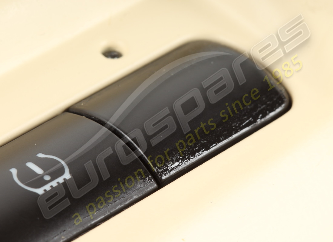 neuf (autre) maserati plaque de bouton beige perle. numéro de pièce 69330641 (7)