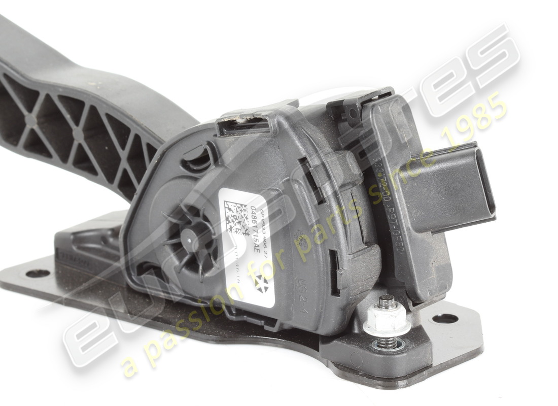 pédale d'accélérateur d'occasion maserati. numéro de pièce 670037248 (2)