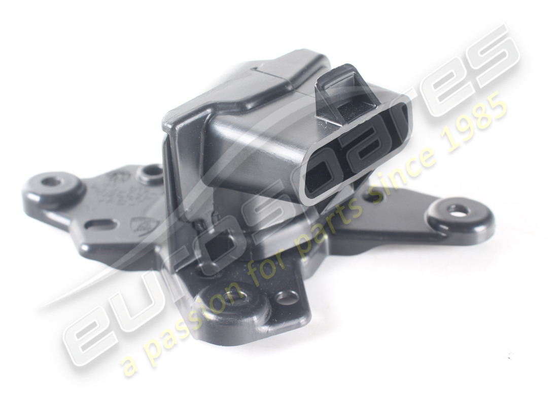 adaptateur lamborghini utilisé. numéro de pièce 4t0819946 (1)