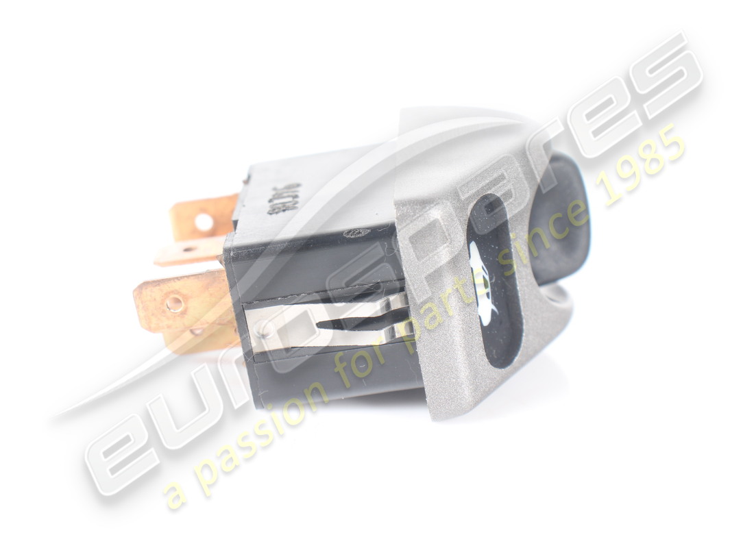 COMMUTATEUR FERRARI UTILISÉ. NUMÉRO DE PIÈCE 153086 (5) commutateur ferrari utilisé. numéro de pièce 153086 (5)