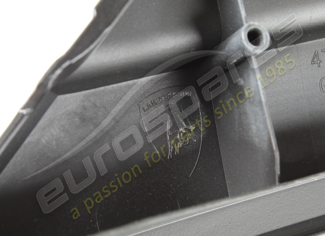 NOUVELLE MOULURE LAMBORGHINI. NUMÉRO DE PIÈCE 470853506A (3) nouvelle moulure lamborghini. numéro de pièce 470853506a (3)