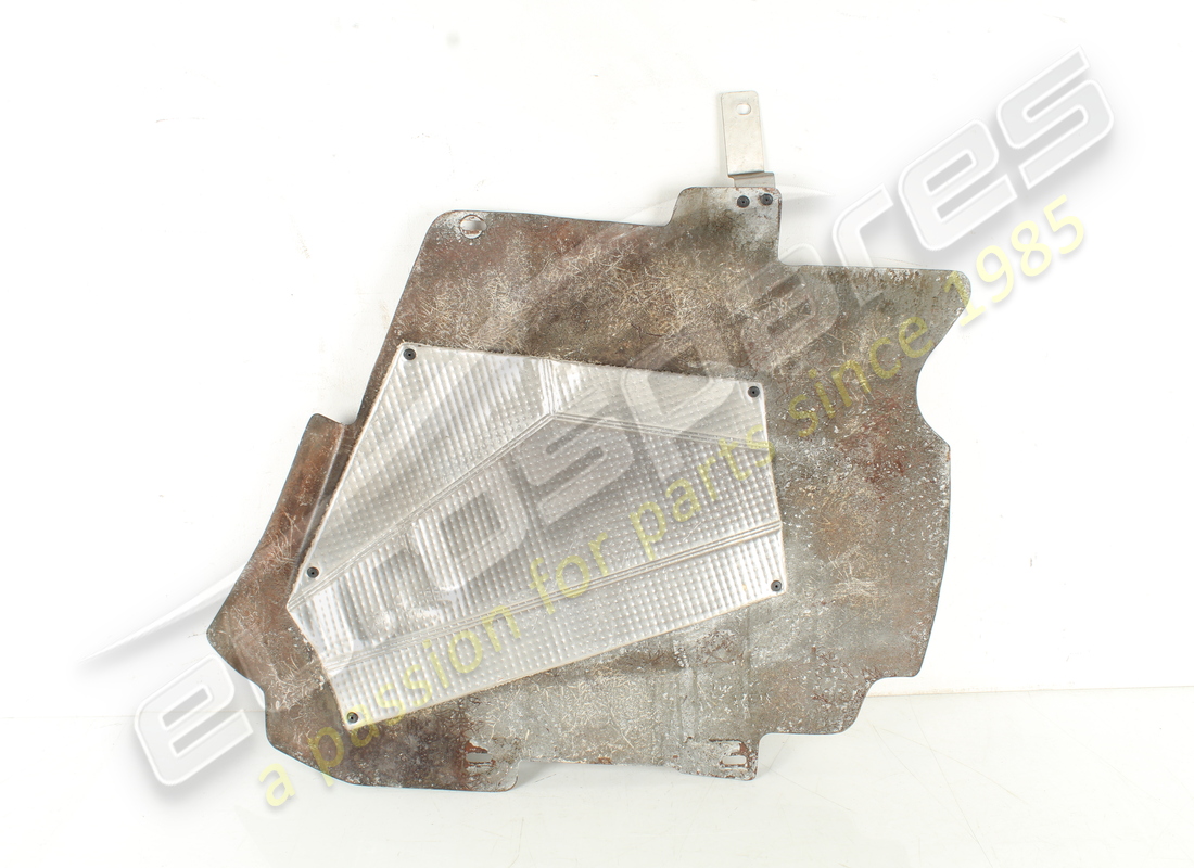 UTILISÉ Ferrari BOUCLIER CHALEUR DROIT. NUMÉRO DE PIÈCE 208493 (1)