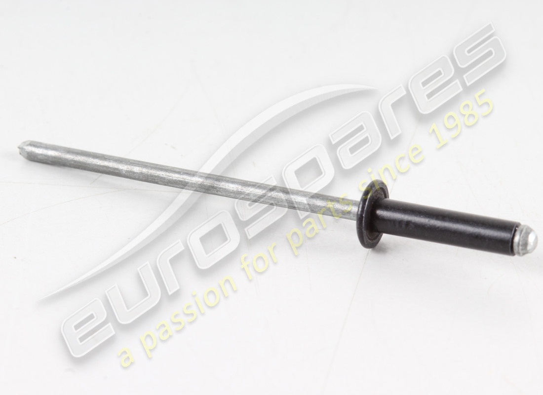 NOUVEAU RIVET Maserati. NUMÉRO DE PIÈCE 14641593 (1)