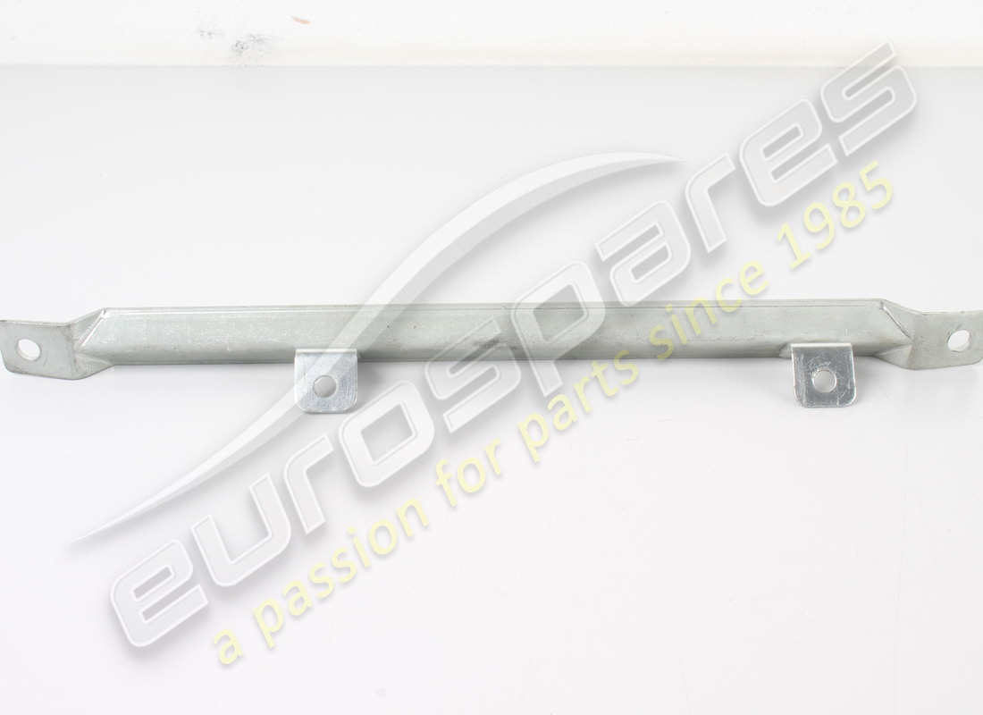 NOUVEAU SUPPORT FERRARI. NUMÉRO DE PIÈCE 217834 (3) nouveau support ferrari. numéro de pièce 217834 (3)