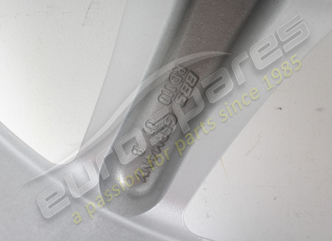 jante de roue arrière neuve ferrari (aluminium - bbs). référence 179379 (5)