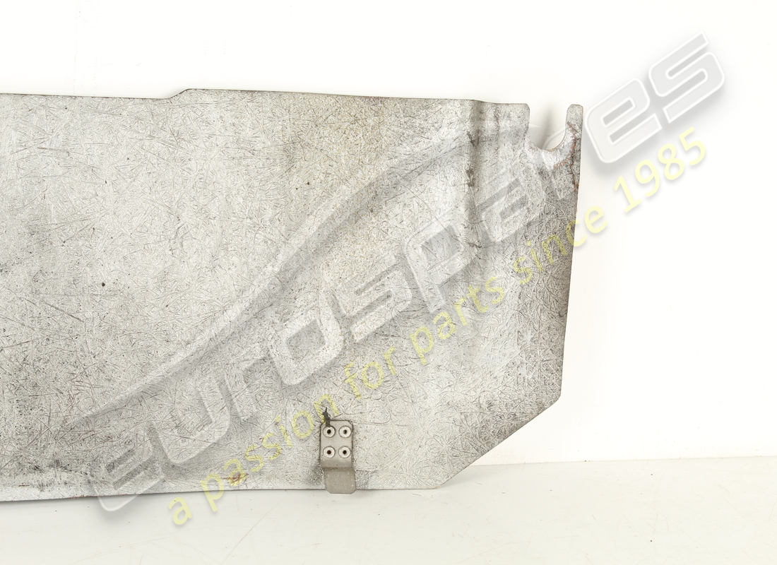 utilisé ferrari bouclier. numéro de pièce 168374 (3)