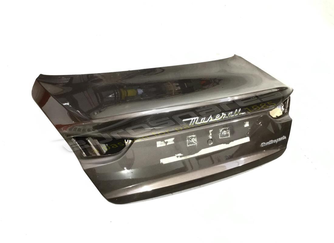 utilisé maserati couvercle arrière complet. numéro de pièce 673005300 (2)