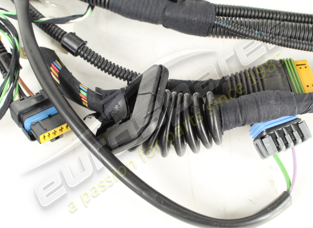 NOUVEAUX CÂBLES DE CONNEXION FERRARI POUR LH EN. NUMÉRO DE PIÈCE 200842 (2) nouveaux câbles de connexion ferrari pour lh en. numéro de pièce 200842 (2)