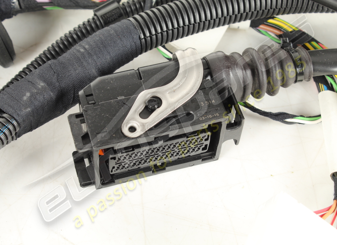 NOUVEAUX CÂBLES DE CONNEXION FERRARI POUR LH EN. NUMÉRO DE PIÈCE 200842 (3) nouveaux câbles de connexion ferrari pour lh en. numéro de pièce 200842 (3)