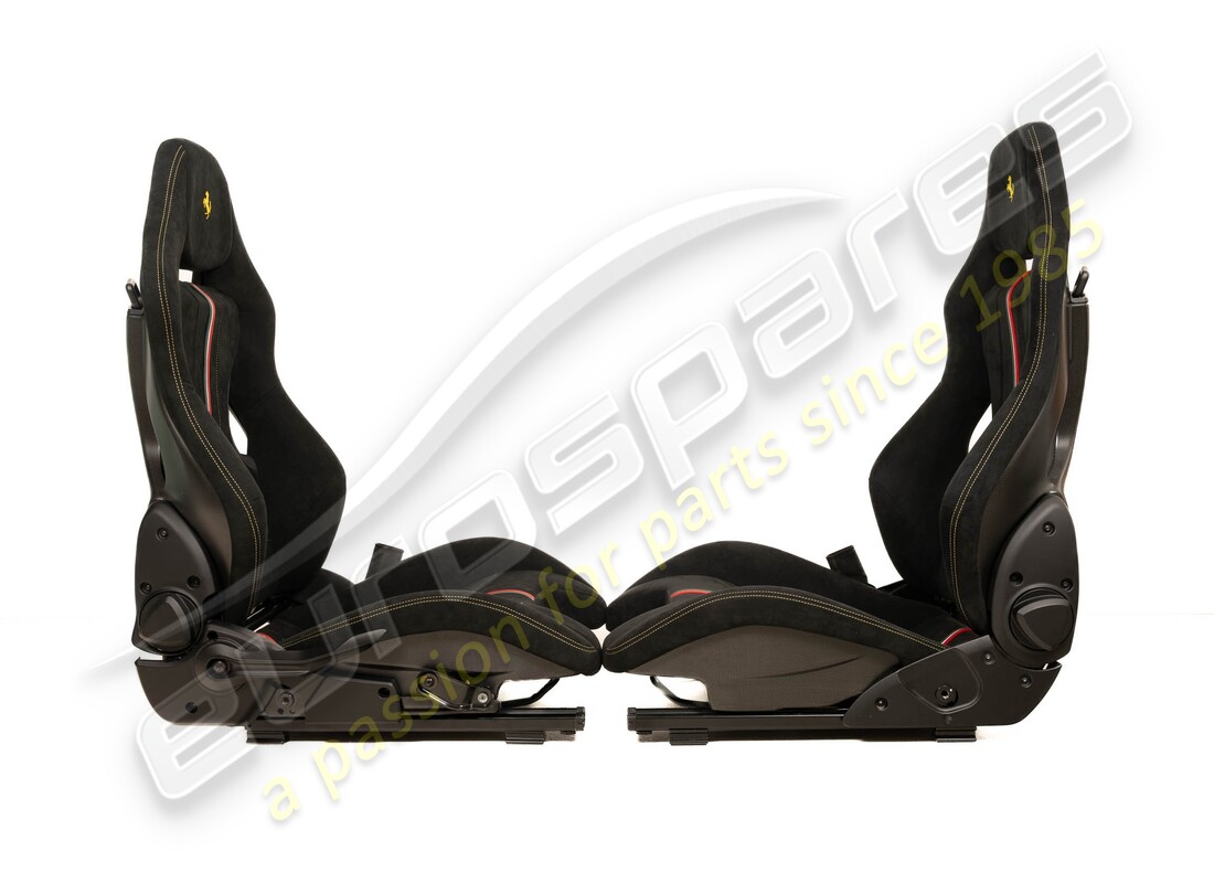 utilisé ferrari 488 pista rhd noir racing des places. numéro de pièce 781201000 (3)