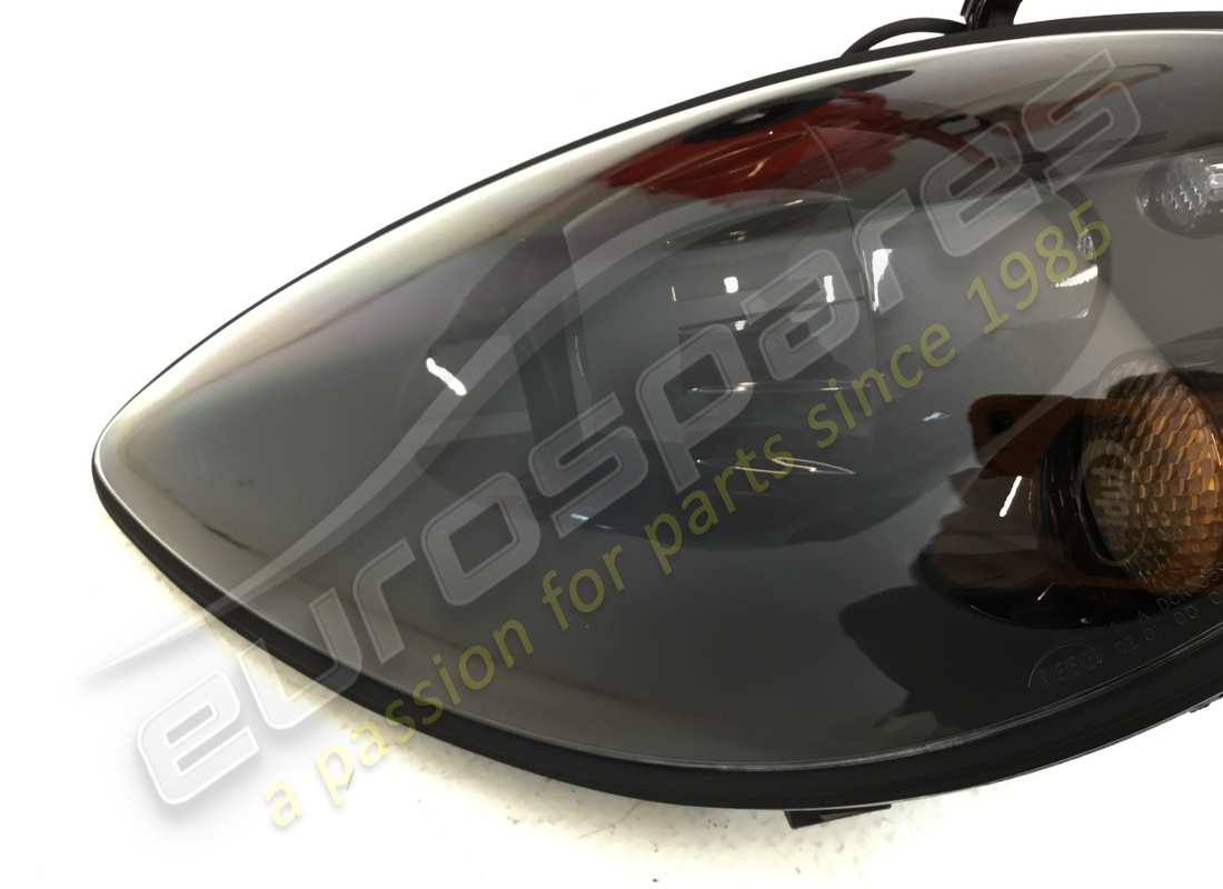 nouveau ferrari lhhead lampe noire 1250 pai. numéro de pièce 72108971 (2)