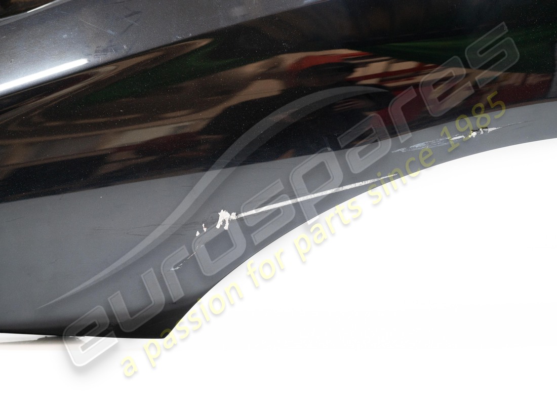 couvercle de lamborghini utilisé, aile. numéro de pièce 470854959c (2)