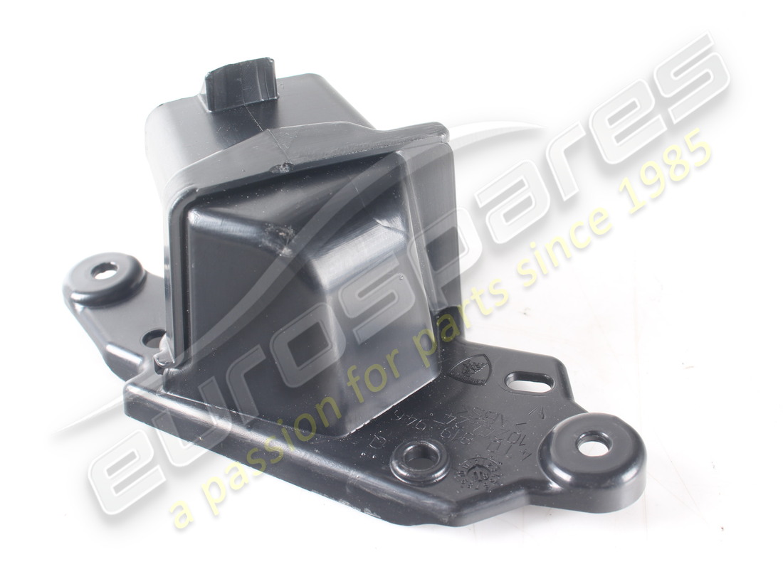 adaptateur lamborghini utilisé. numéro de pièce 4t0819946 (3)