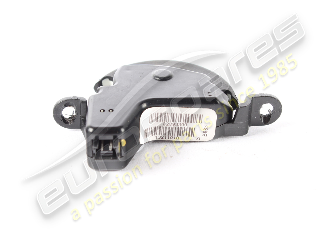 COMMANDE D'ÉVENT LH D'OCCASION FERRARI. NUMÉRO DE PIÈCE 82893300 (2) commande d'évent lh d'occasion ferrari. numéro de pièce 82893300 (2)