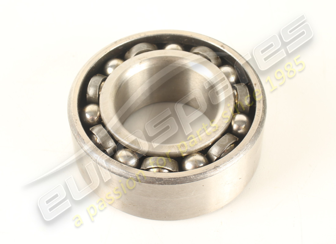 nouvelle roue arrière à double roulement à billes ferrari. référence 95890403 (1)