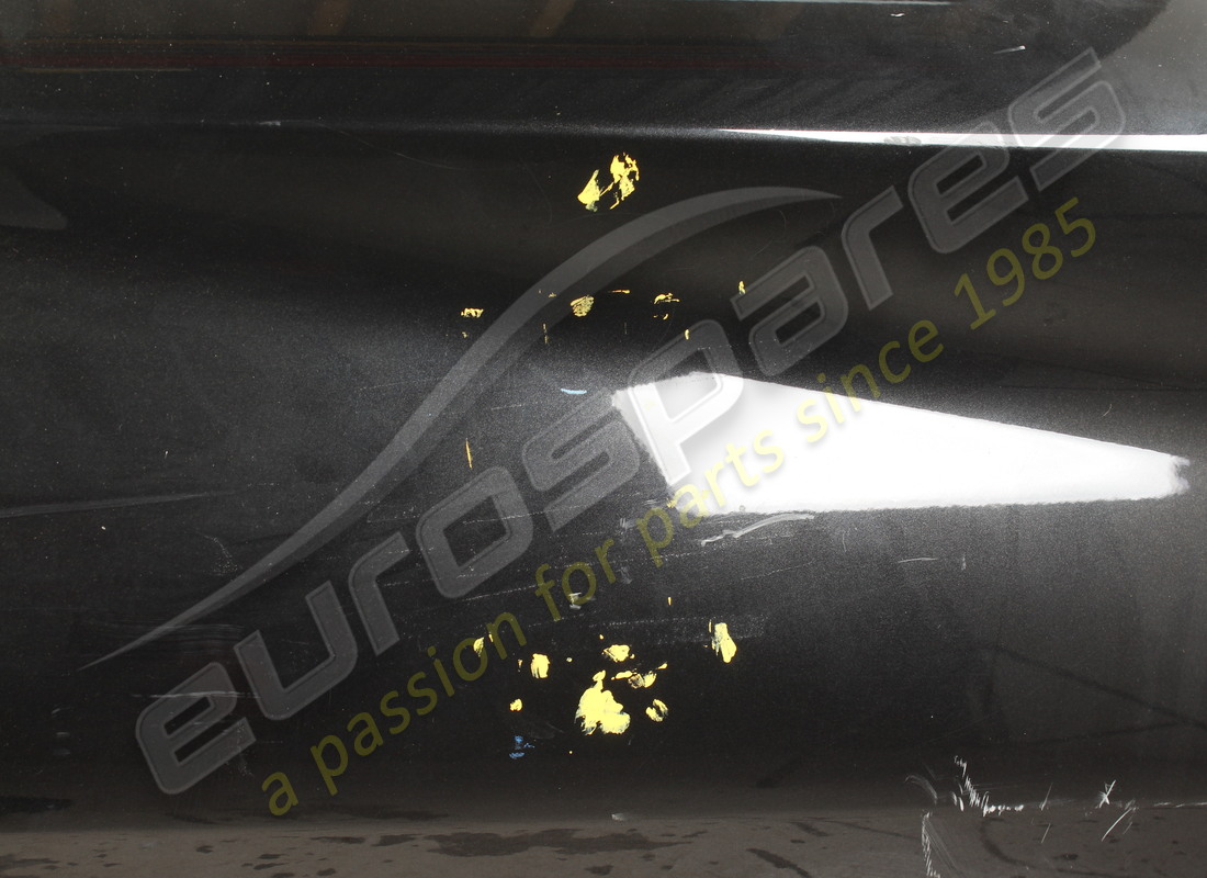utilisé ferrari porte latérale droite complète. numéro de pièce 84182311 (3)