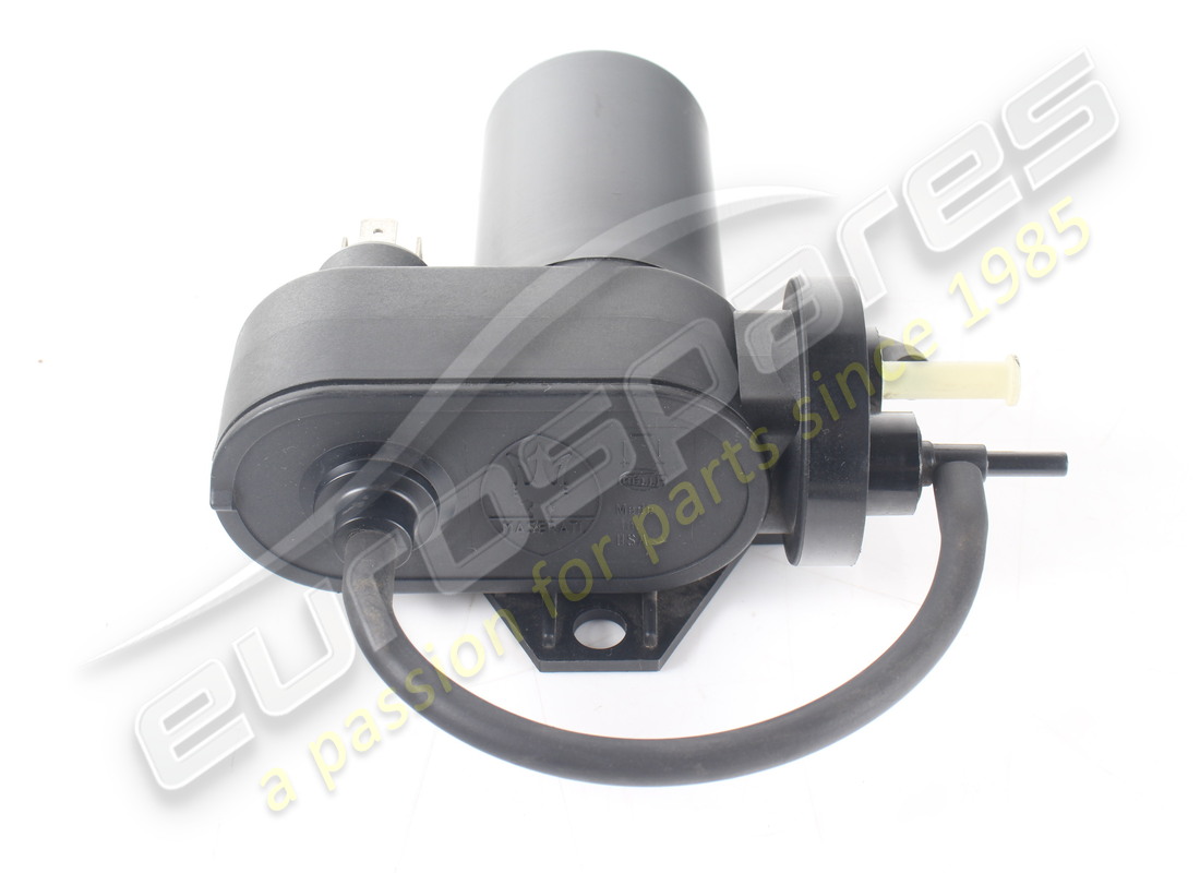 pompe à vide d'occasion maserati. numéro de pièce 325520172 (2)