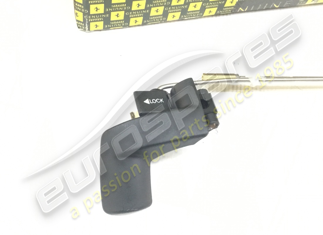 nouvelle poignée de porte intérieure droite ferrari. numéro de pièce 66565200 (2)
