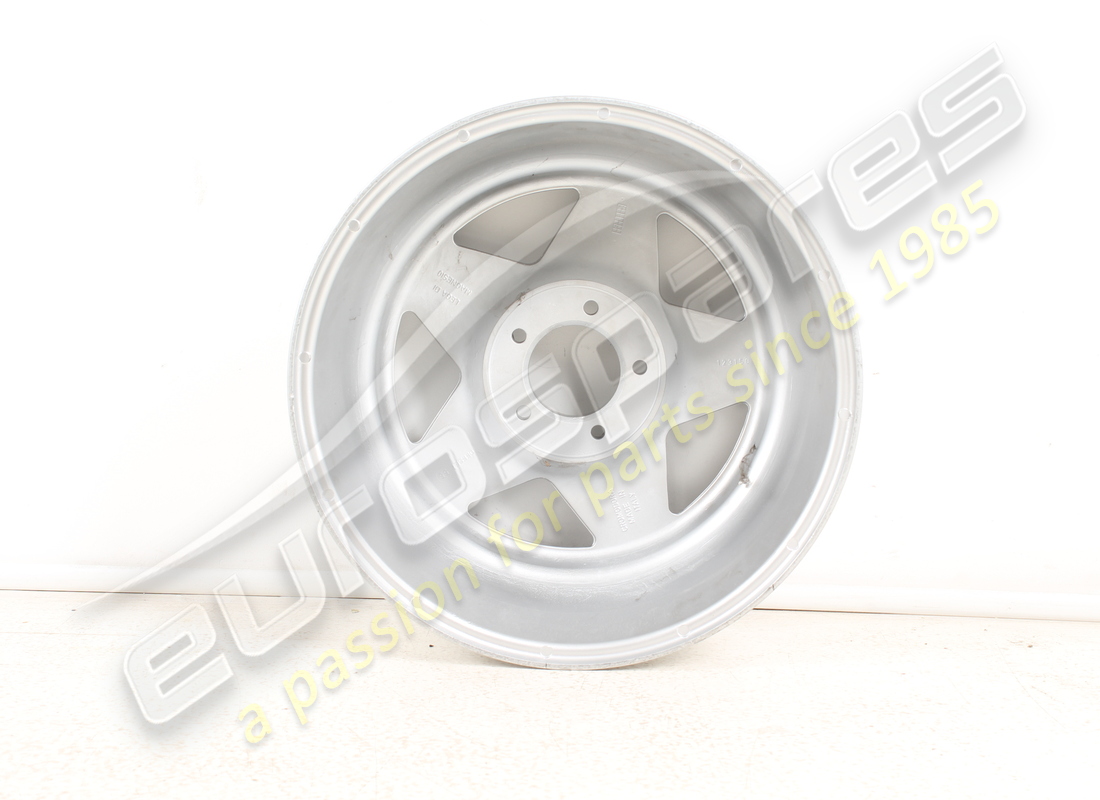 utilisé ferrari jante de pneu avant 210/415. numéro de pièce 123164 (3)