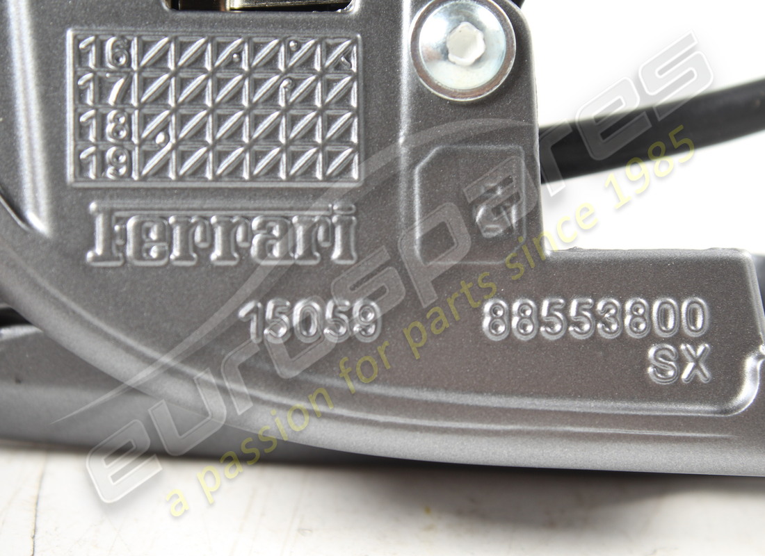 ferrari poignée de porte gauche complète utilisée. numéro de pièce 895916 (3)