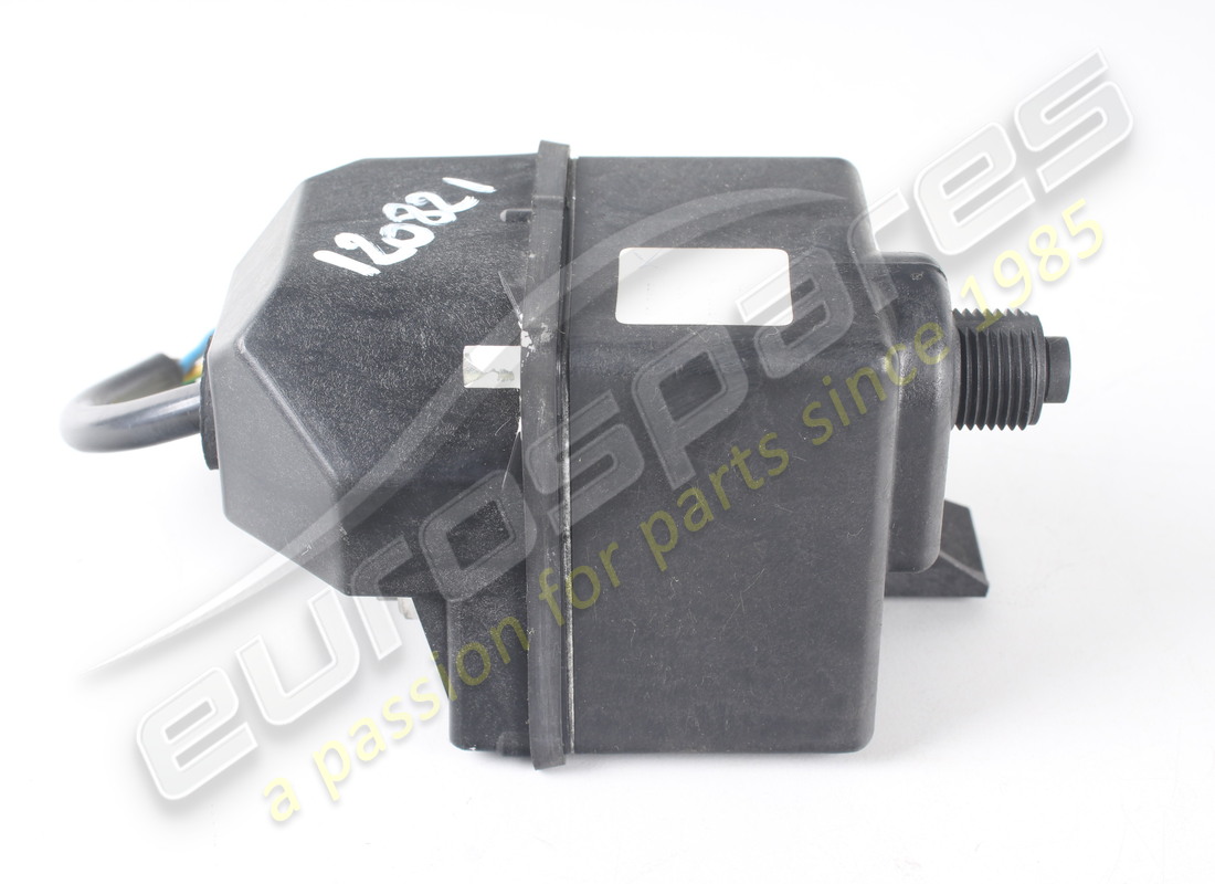 NOUVEAU CAPTEUR DE VITESSE FERRARI. RÉFÉRENCE 120821 (5) nouveau capteur de vitesse ferrari. référence 120821 (5)