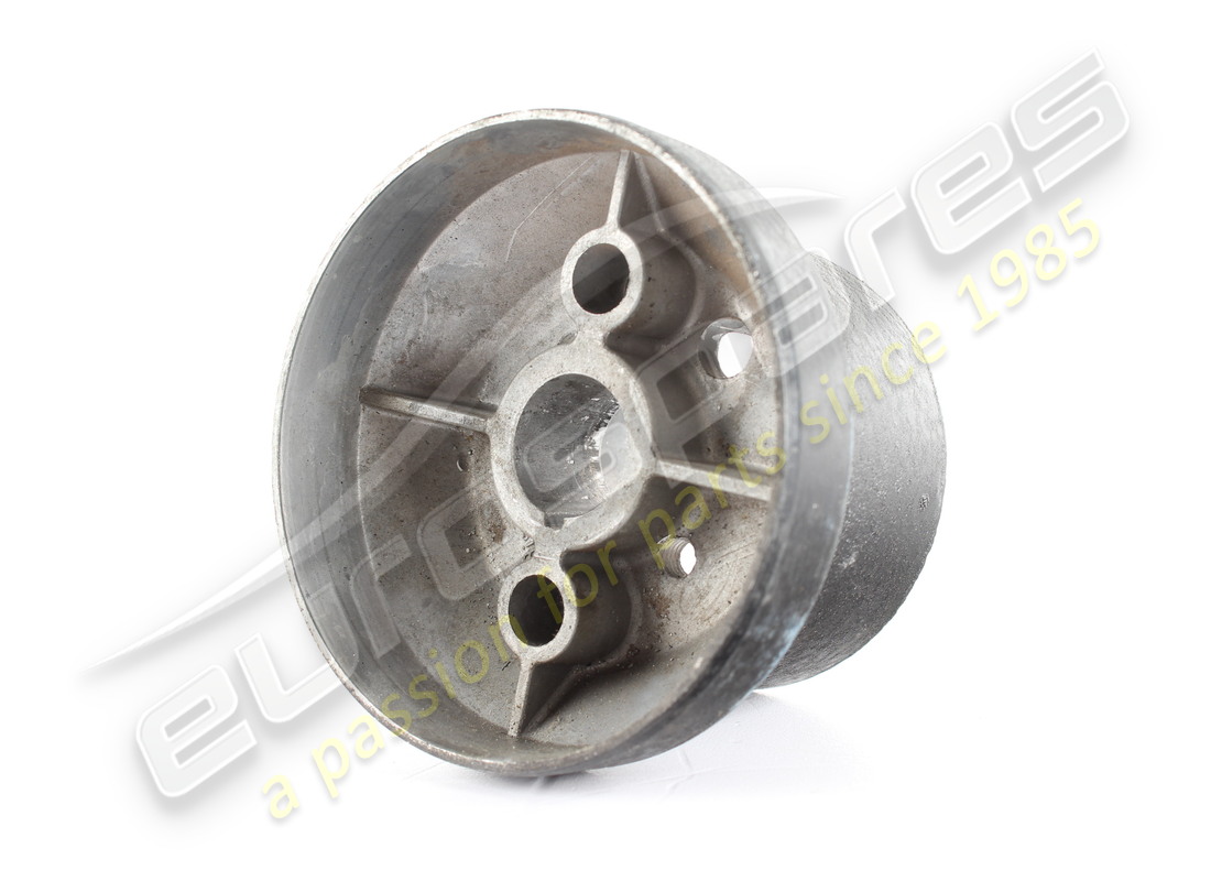 nouveau hub ferrari. numéro de pièce 116085 (1)
