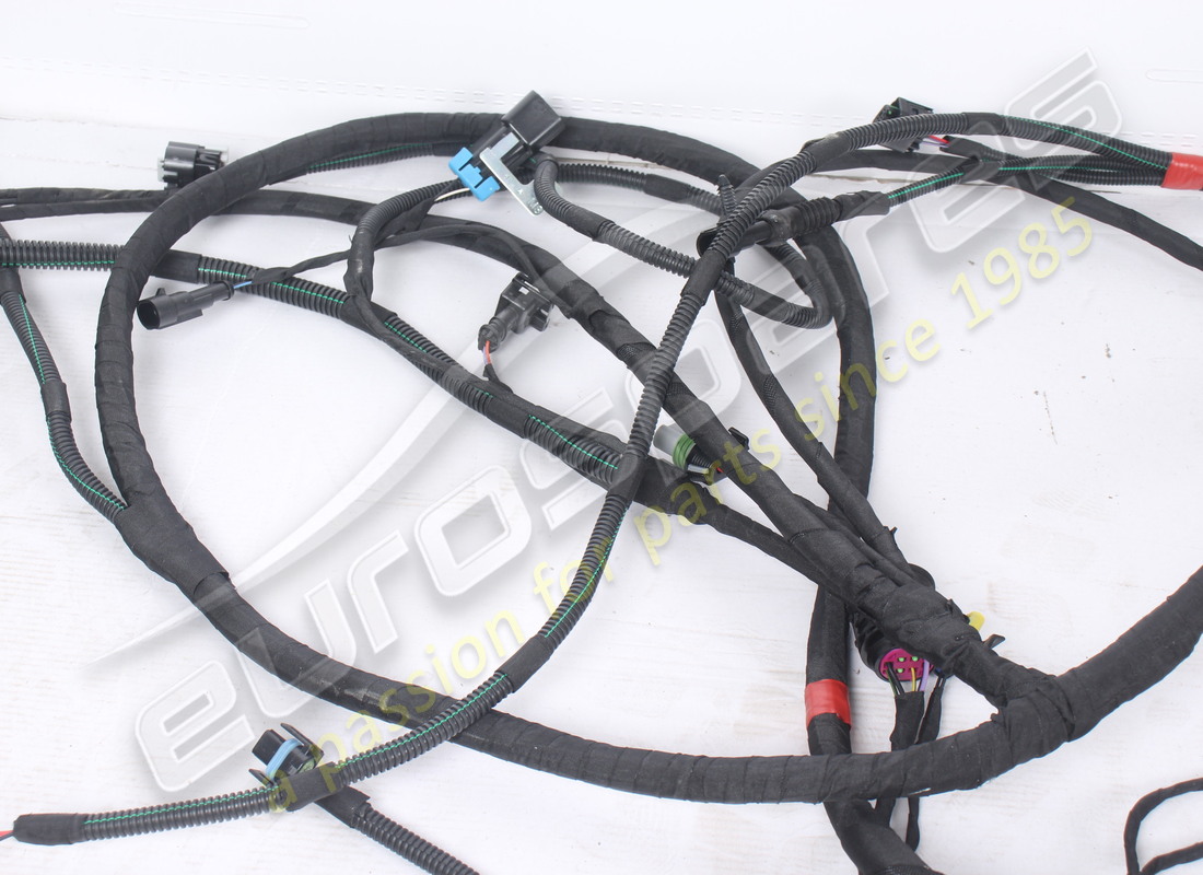 NOUVEAU CÂBLE DE COMPARTIMENT MOTEUR FERRARI. RÉFÉRENCE 260961 (4) nouveau câble de compartiment moteur ferrari. référence 260961 (4)