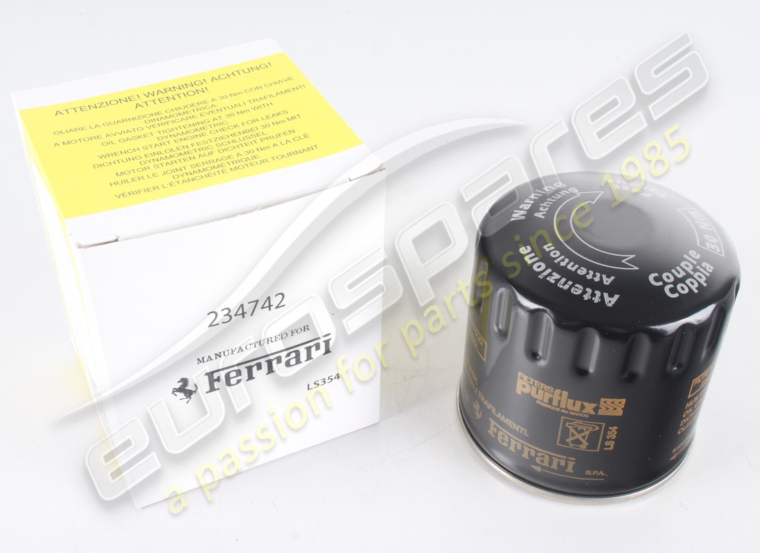 NOUVEAU FILTRE À HUILE FERRARI. NUMÉRO DE PIÈCE 234742 (1) nouveau filtre à huile ferrari. numéro de pièce 234742 (1)