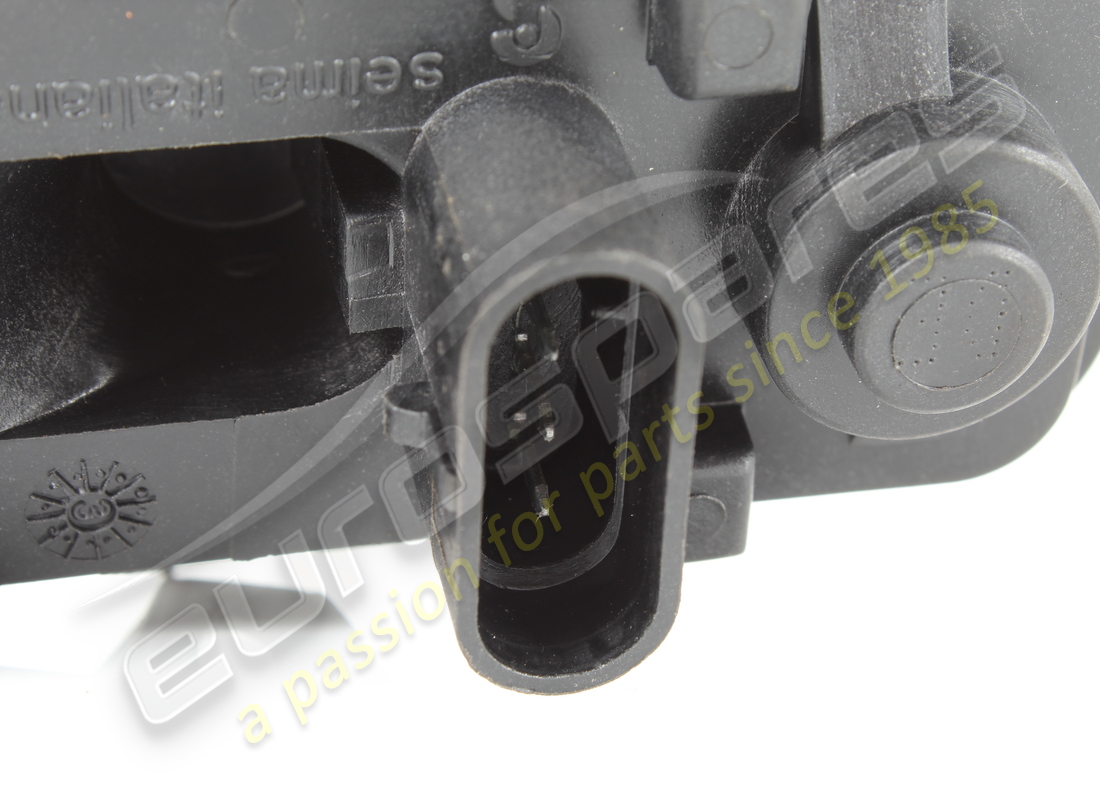 protection de support de lampe ferrari utilisée. numéro de pièce 168176 (2)