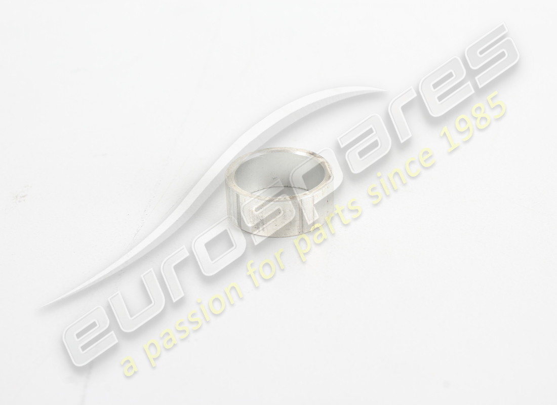 nouvelle espaceur ferrari. numéro de pièce 40302903 (1)