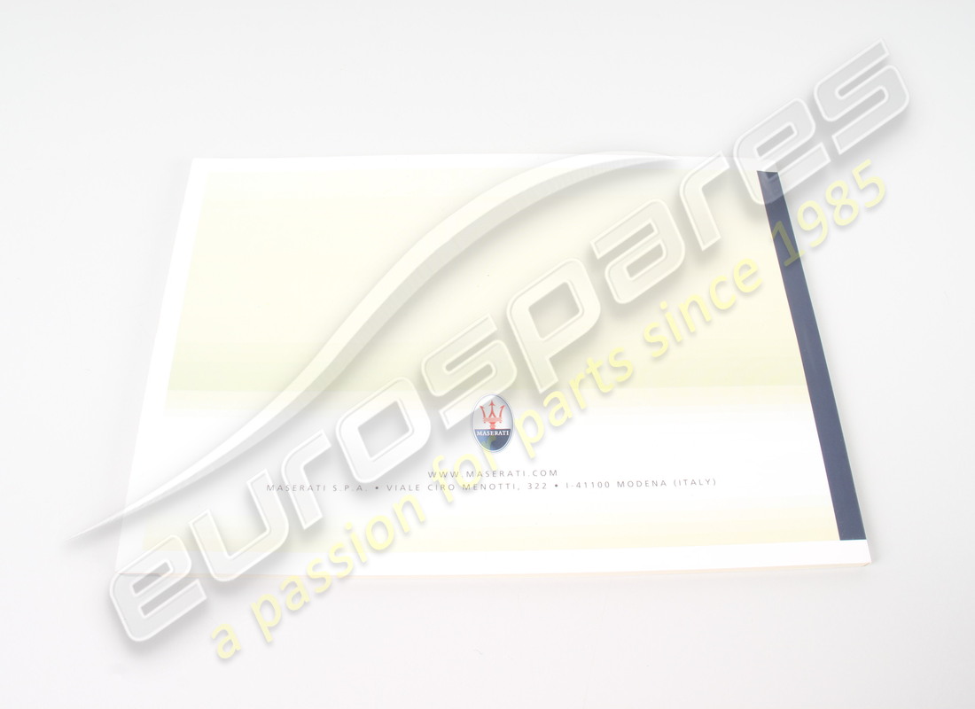 nouveau maserati 5 livre de langues. numéro de pièce 67521000 (2)