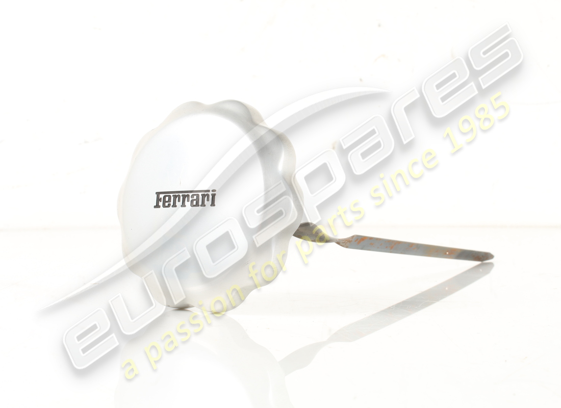 BOUCHON DE RÉSERVOIR Ferrari UTILISÉ. NUMÉRO DE PIÈCE 254573 (1)
