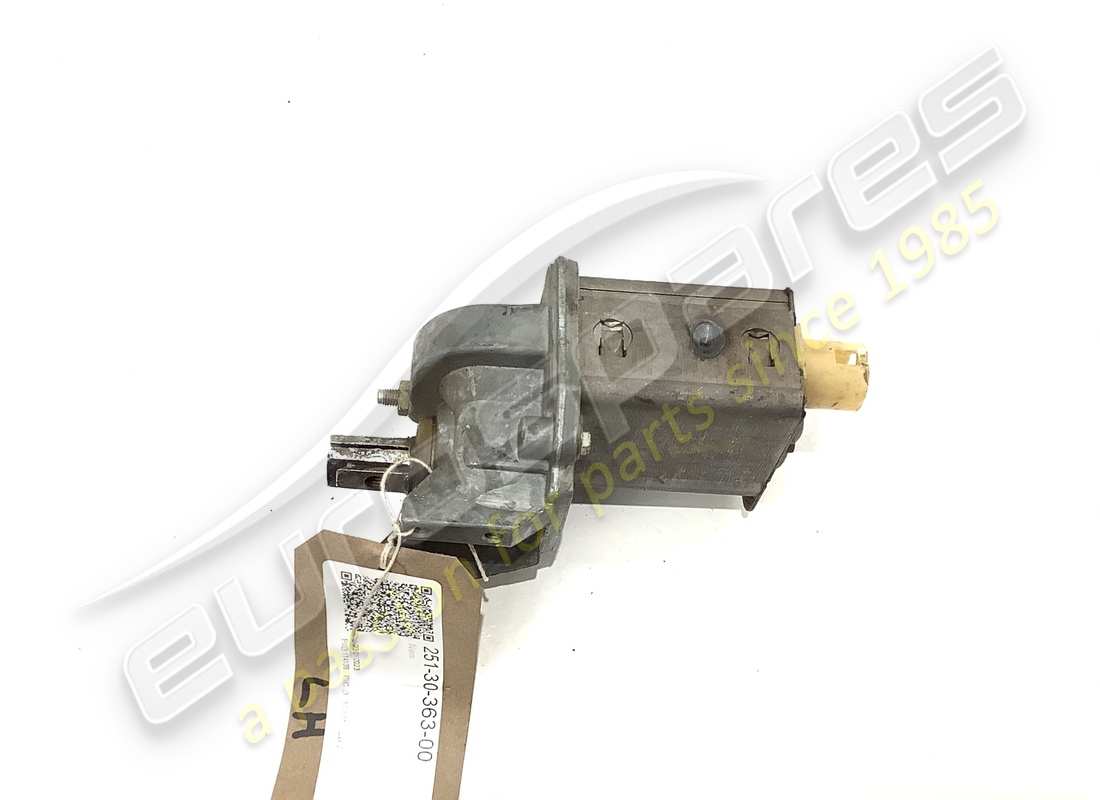 nouveau moteur de vitre gauche ferrari. numéro de pièce 2513036300 (2)