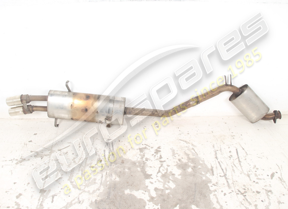 silencieux arrière gauche maserati utilisé. numéro de pièce 379005109 (4)