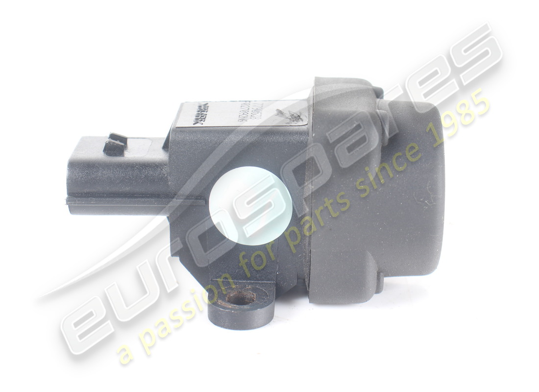 utilisé maserati interrupteur inertiel. numéro de pièce 373300135 (2)