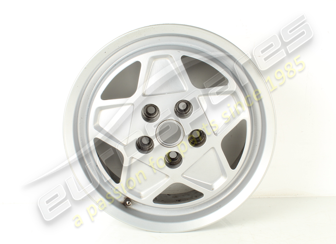 UTILISÉ Ferrari ROUE AVANT 3.2 MQV . NUMÉRO DE PIÈCE 127465 (1)