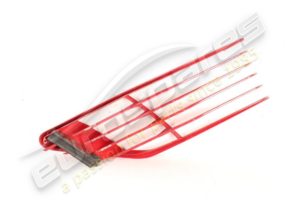 grille d'aile gauche ferrari utilisée. numéro de pièce 61780110 (2)