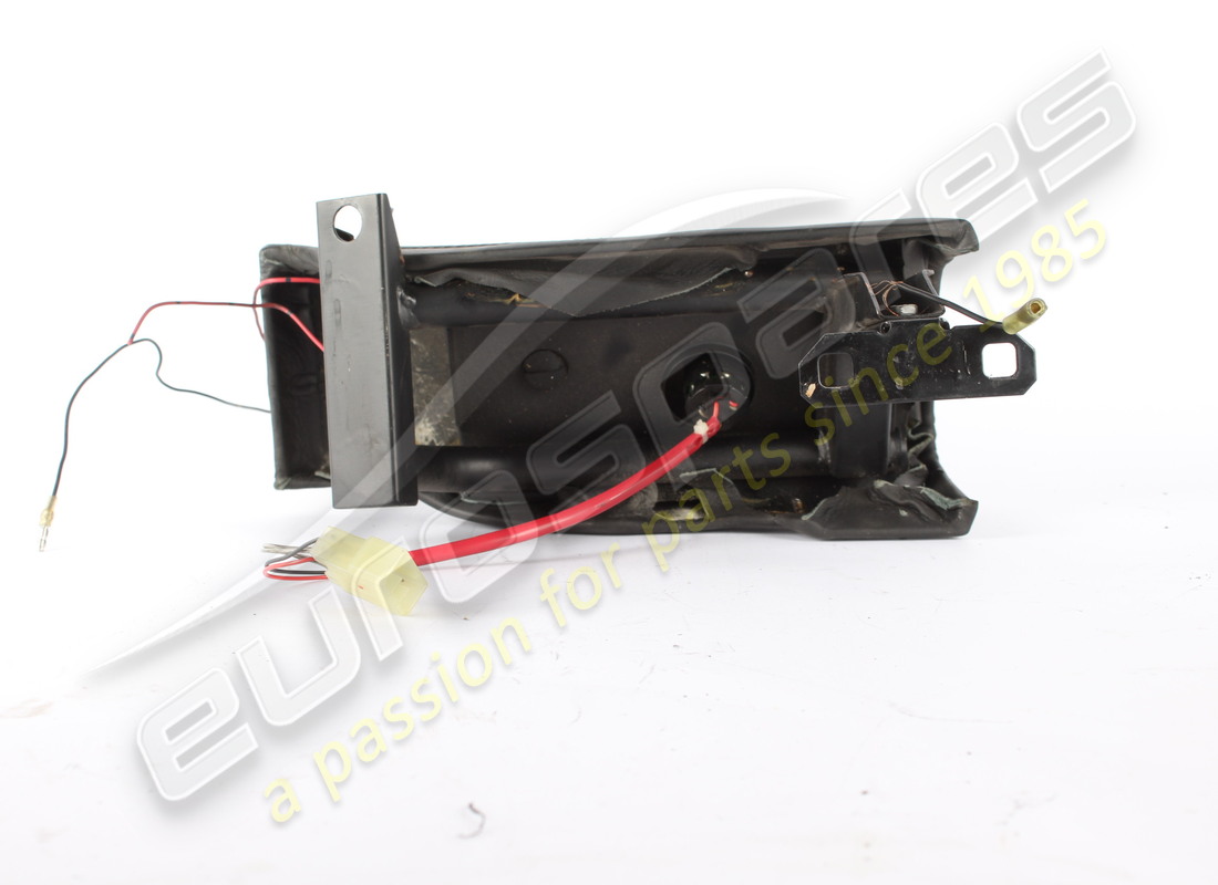 utilisé ferrari insert inférieur lh couvert. numéro de pièce 64117400 (2)