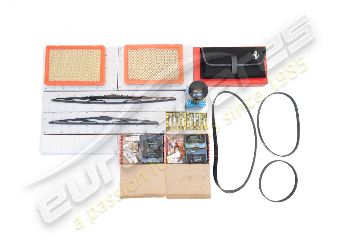 NOUVEAU KIT Ferrari COUPON DE SERVICE 30000 KM . NUMÉRO DE PIÈCE 70001497 (1)