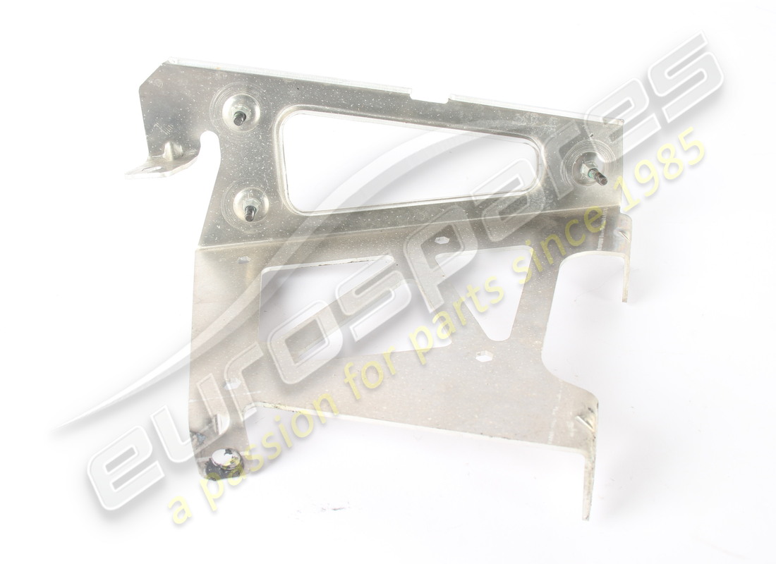 utilisé le support ferrari. numéro de pièce 83668600 (2)