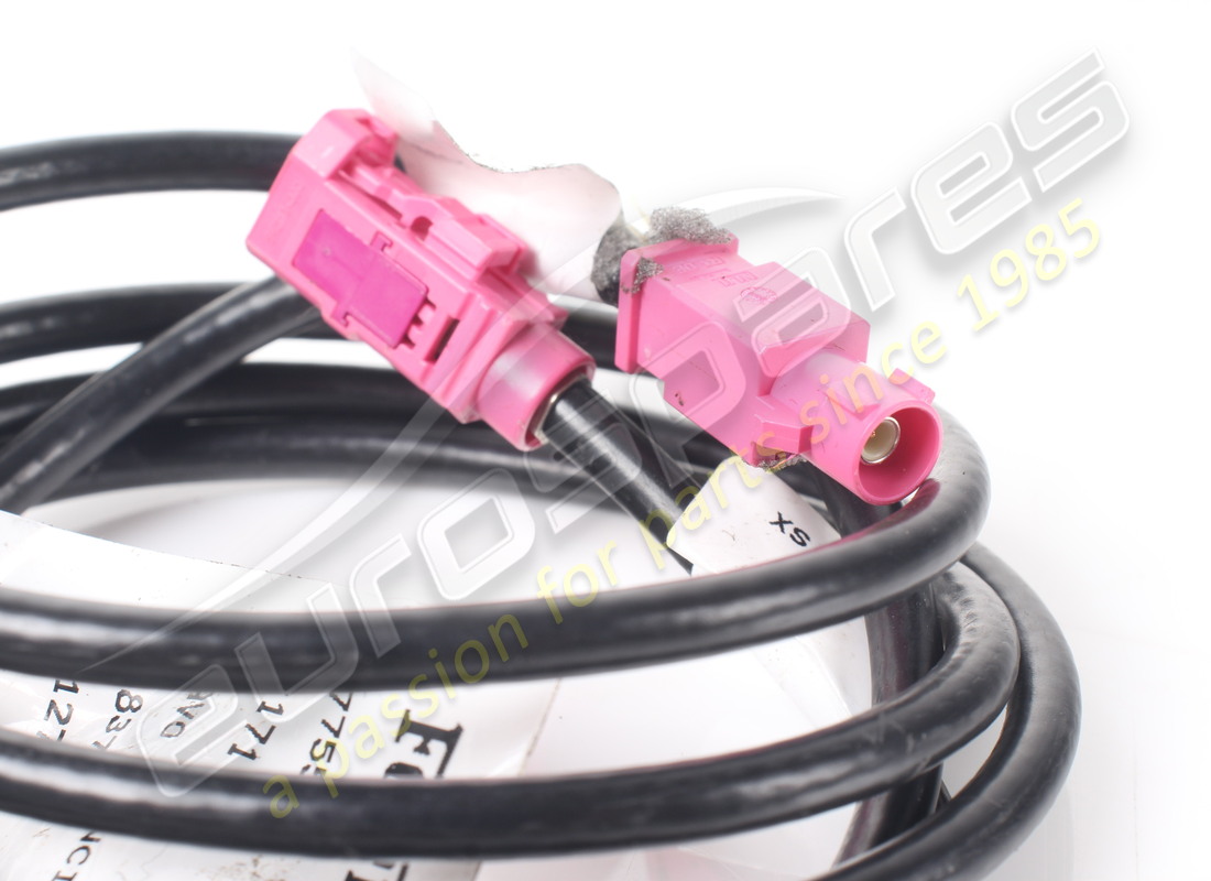 ANTENNE RF PASSIVE D'OCCASION FERRARI. NUMÉRO DE PIÈCE 775528 (2) antenne rf passive d'occasion ferrari. numéro de pièce 775528 (2)