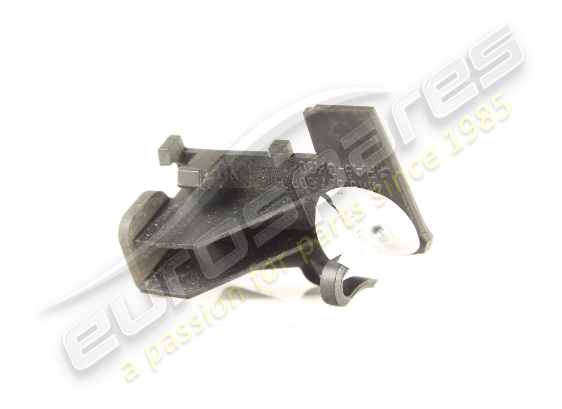 pièce moulée d'occasion lamborghini. numéro de pièce 4m8837809 (2)