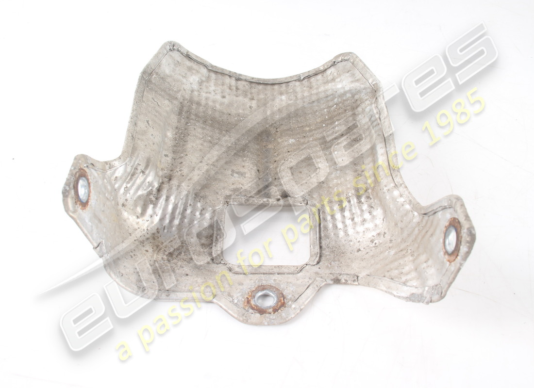 BOUCLIER THERMIQUE DE DIFFÉRENTIEL ARRIÈRE D'OCCASION MASERATI. RÉFÉRENCE 670002208 (5) bouclier thermique de différentiel arrière d'occasion maserati. référence 670002208 (5)