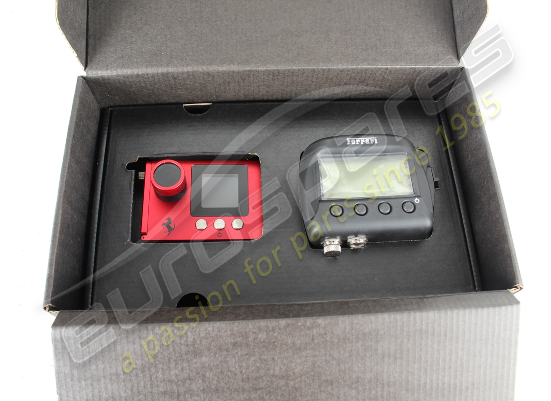 nouveau kit de caméra datarace ferrari. numéro de pièce 70003454 (3)