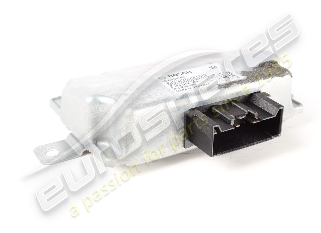 stabilisateur de tension d'occasion maserati. numéro de pièce 675000493 (2)