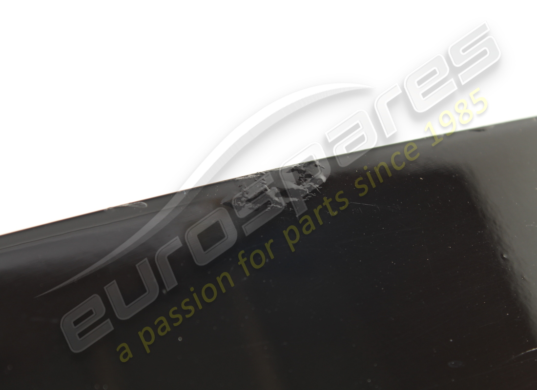 garniture extérieure de porte avant droit d'occasion maserati. référence 67066300 (2)